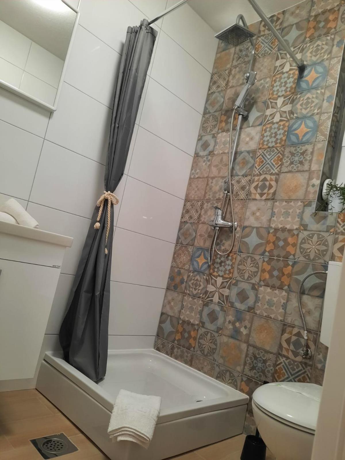Apartmani Silentium Неум Экстерьер фото